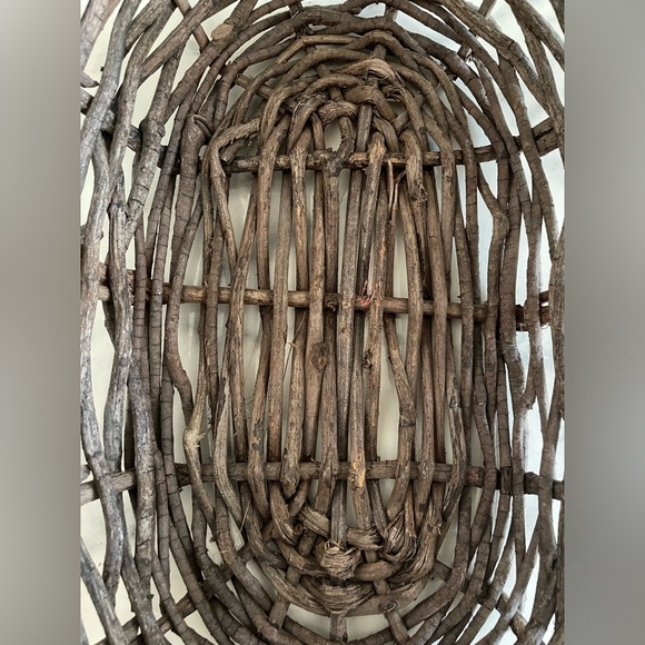Vintage Large Wooden Woven Willow Twig Basket Primitive - Picture 7 of 17